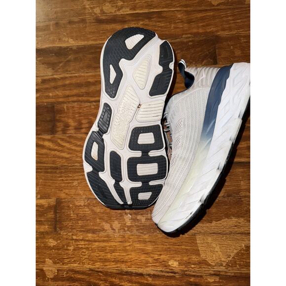 Hoka One One Bondi 6 Wide Running Shoes Womens Size 7 D Running Shoes Gray Navy - Picture 9 of 10